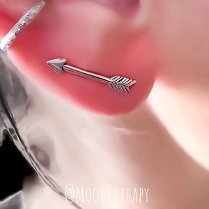 1PC 925 Sterling Silver Arrow Ear Crawler Climber Pin Sweep Earring Ear Cuff